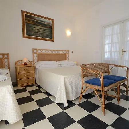Villa Nautilus