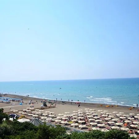 Villa Nautilus